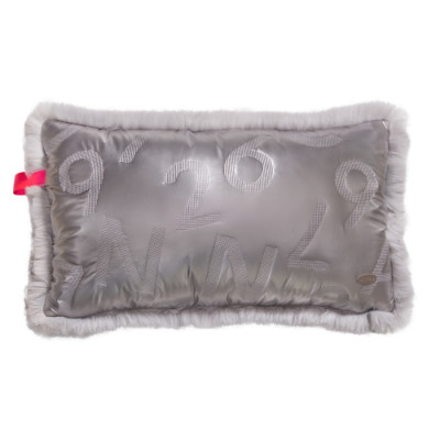 Ön Yüzü Tüylü Arka Yüzü Şişme Dikdörtgen Kırlent Kılıfı