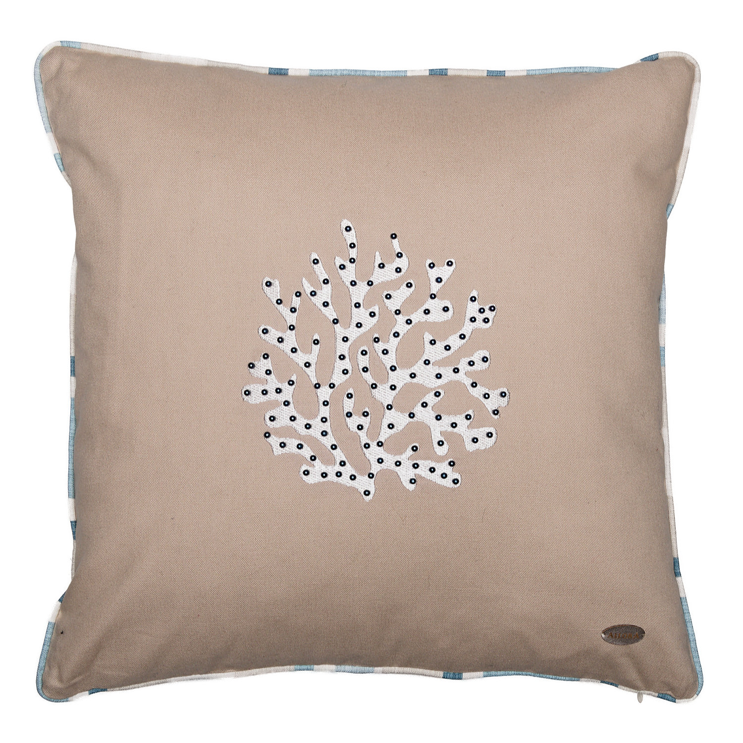 Mercan Nakışlı Kare Kırlent Kılıfı