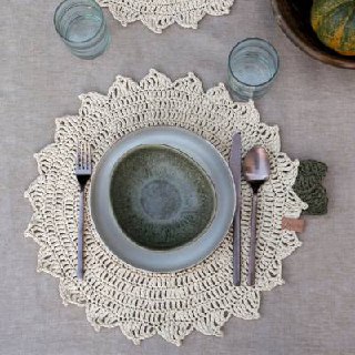 Dekoratif Natural Yeşil Yapraklı El İşi Örme Hasır Supla